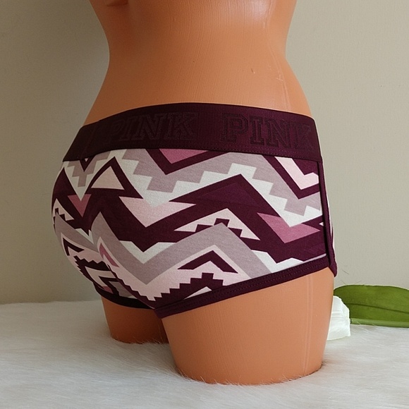 XS PINK VICTORIA'S SECRET LOGO BOYSHORT.nwt - Picture 3 of 4
